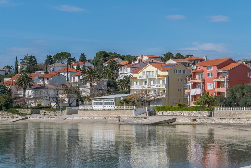 Villa Padova Rab Town Ngoại thất bức ảnh
